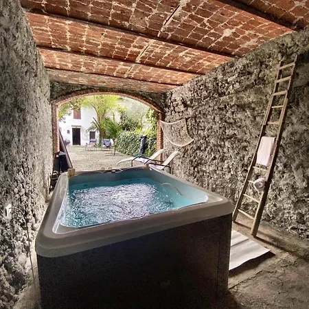 Vila Cascina Liebe Con Idromassaggio